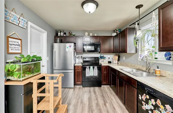 $324,900 | 340 Denali Drive, Troy, MO 63379