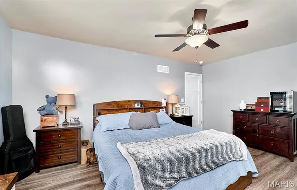 $324,900 | 340 Denali Drive, Troy, MO 63379