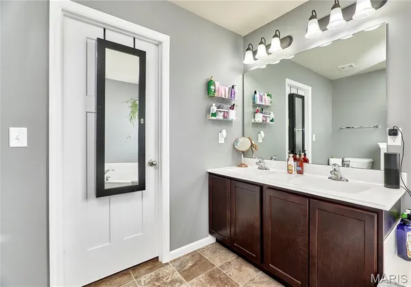 $324,900 | 340 Denali Drive, Troy, MO 63379