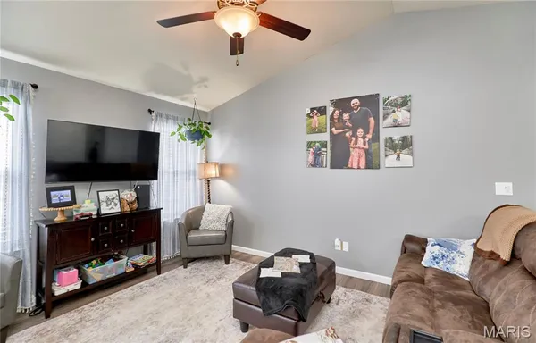 $324,900 | 340 Denali Drive, Troy, MO 63379