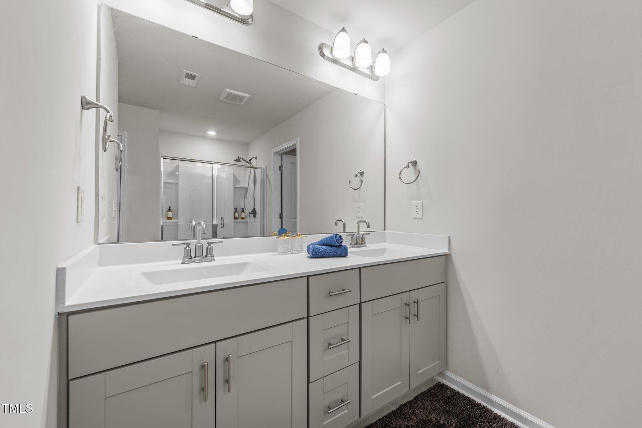 6902 Bedrock Road Mebane, NC 27302 - Photo 22 of 48 Primary Bathroom