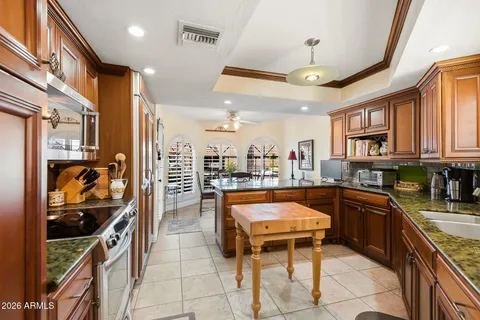 $695,000 | 4116 East Paradise Drive, Phoenix, AZ 85028