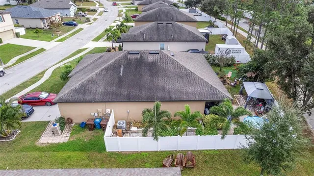 $285,000 | 977 Lancelot Drive, Lake Wales, FL 33853