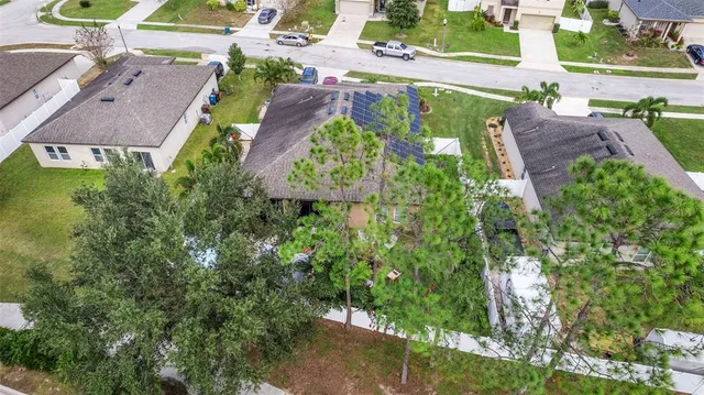 $285,000 | 977 Lancelot Drive, Lake Wales, FL 33853