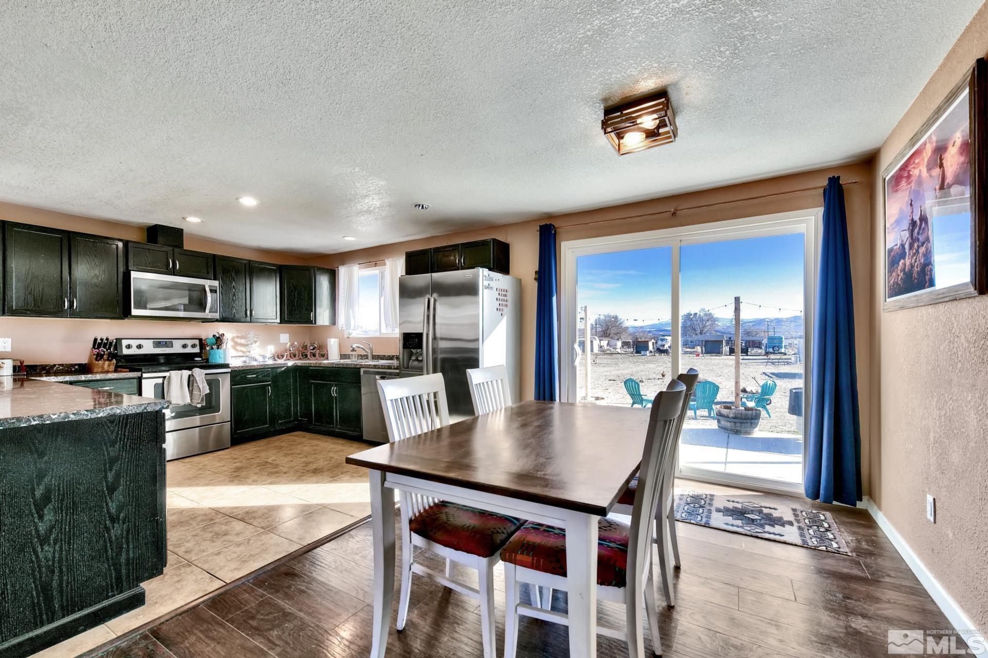 11580 Pepper Way Reno, NV 89506 - Photo 13 of 29 Photo 15