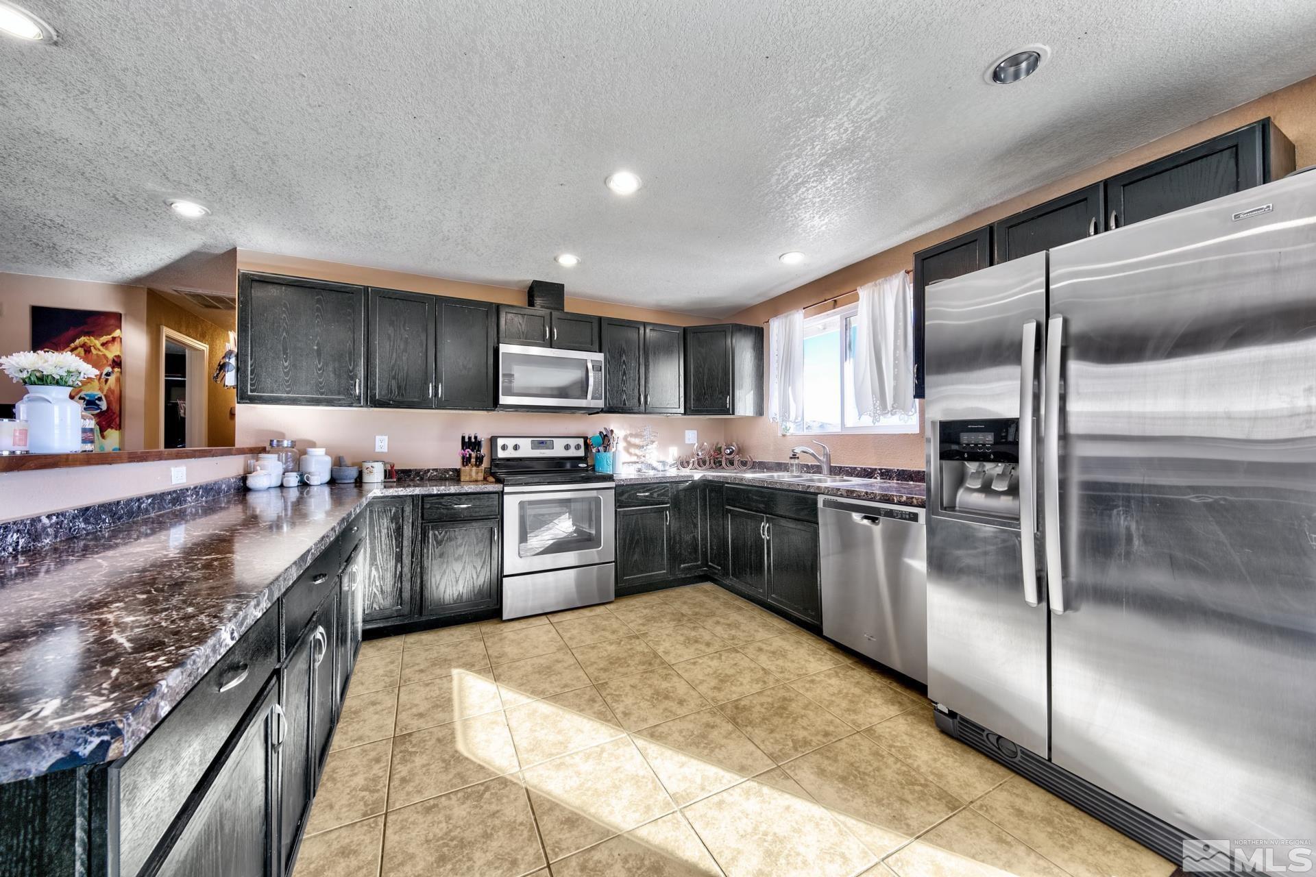 11580 Pepper Way Reno, NV 89506 - Photo 14 of 29 Photo 16