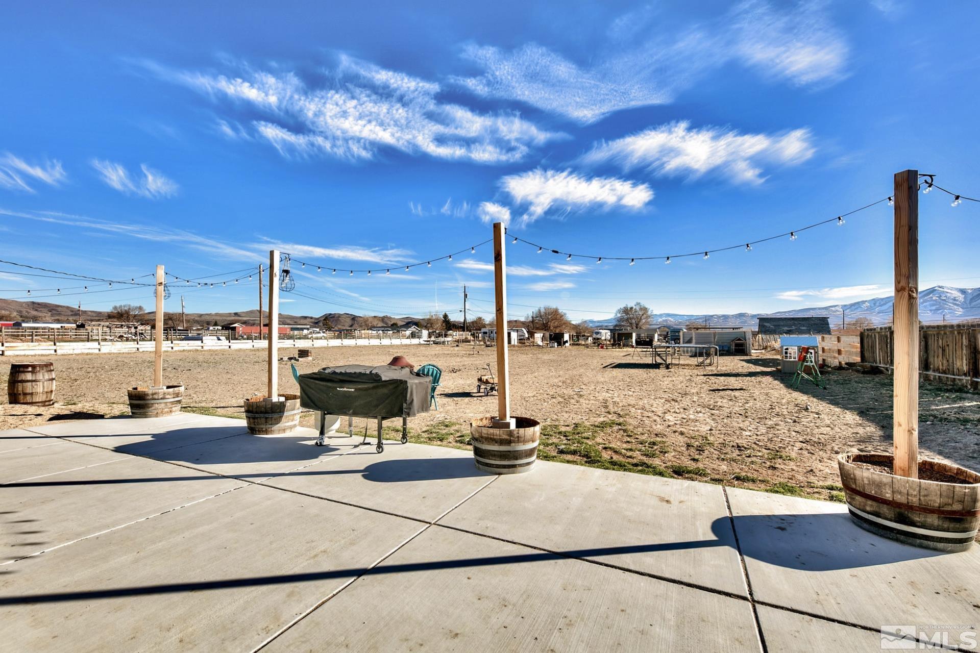 11580 Pepper Way Reno, NV 89506 - Photo 4 of 29 Photo 6