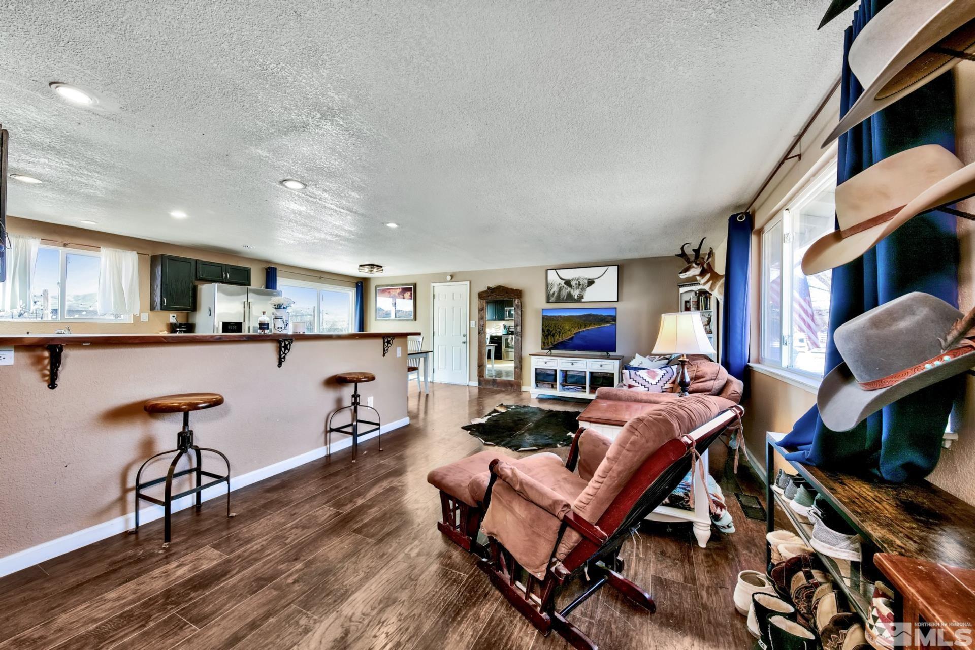 11580 Pepper Way Reno, NV 89506 - Photo 7 of 29 Photo 9