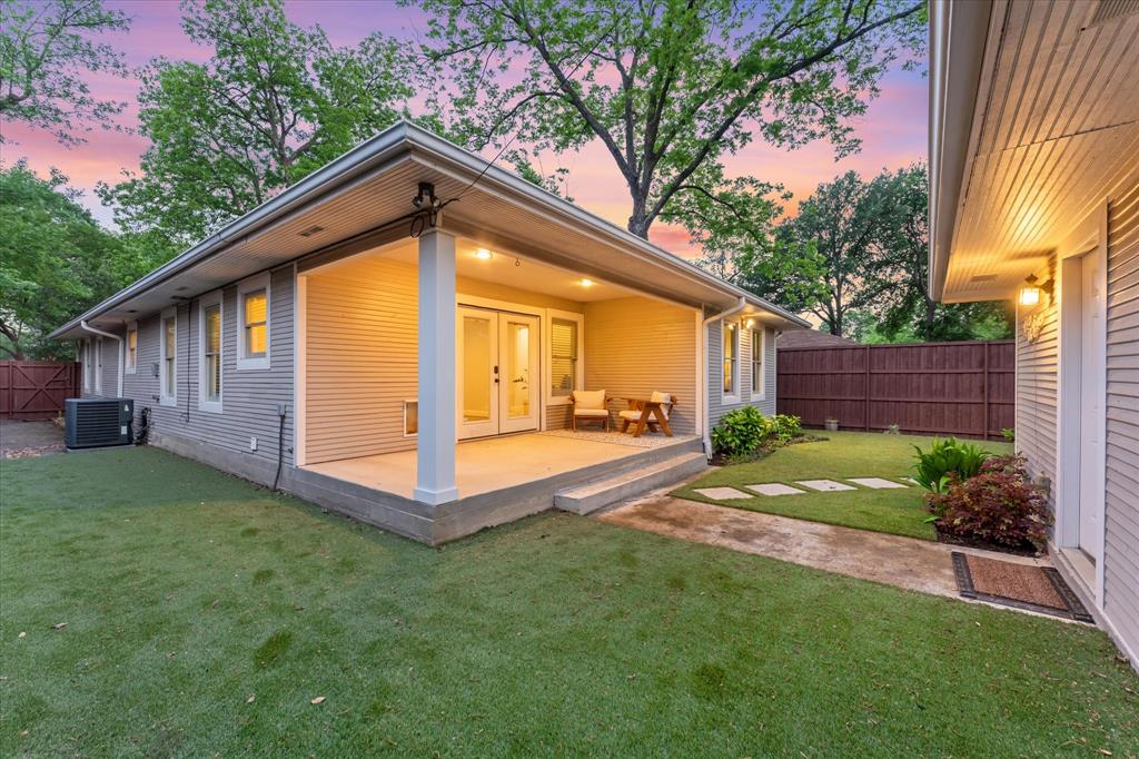 5609 Reiger Avenue Dallas, TX 75214 - Photo 27 of 36