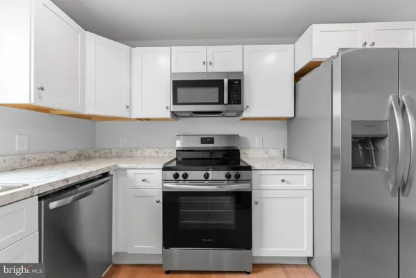 $2,090 | 2210 New Falls Road, Unit A, Bristol, PA 19007