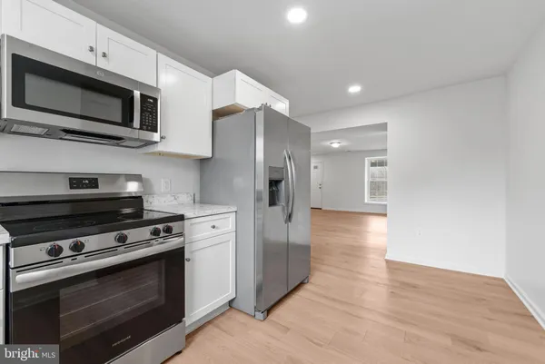 $2,090 | 2210 New Falls Road, Unit A, Bristol, PA 19007