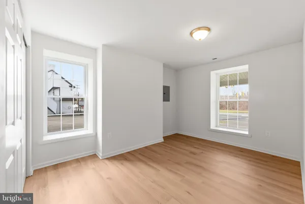 $2,090 | 2210 New Falls Road, Unit A, Bristol, PA 19007