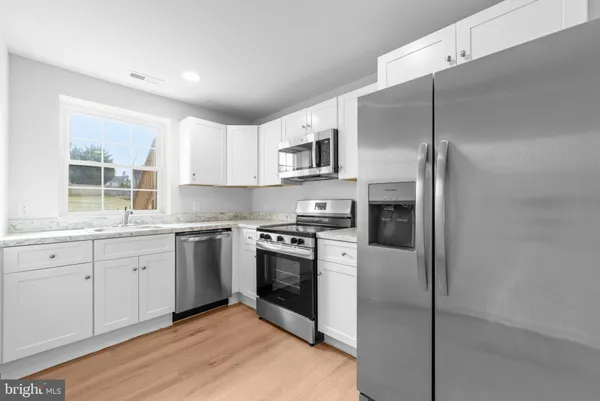 $2,090 | 2210 New Falls Road, Unit A, Bristol, PA 19007