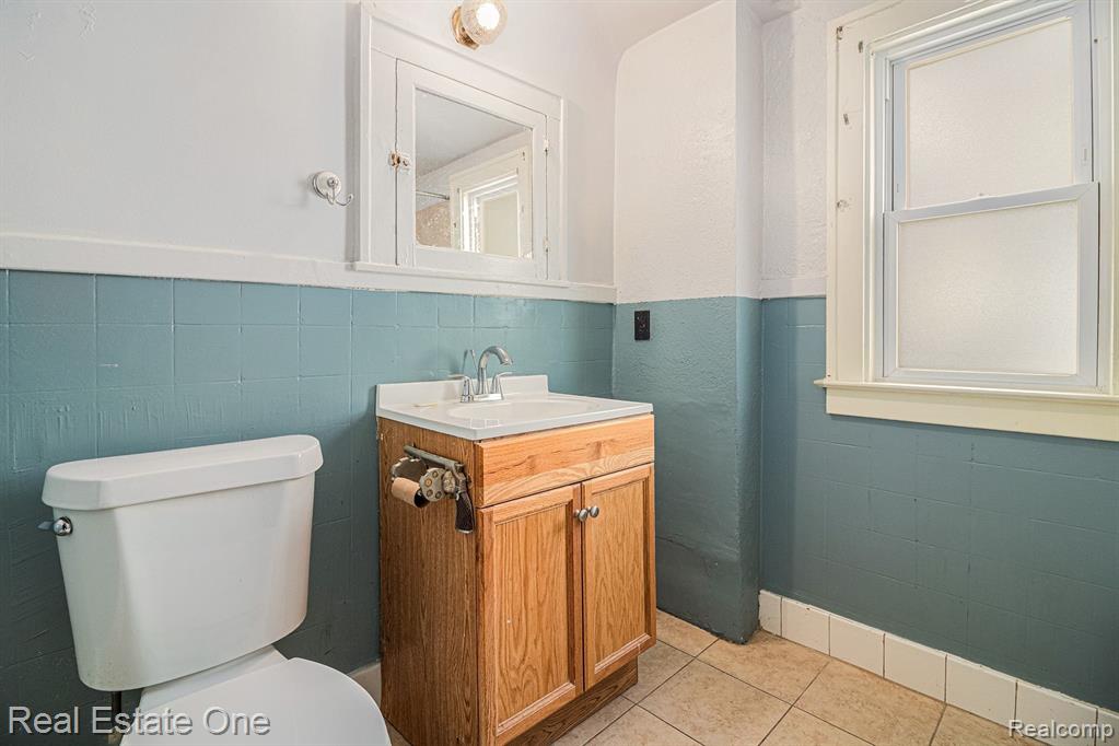 18666 Reed Street Melvindale, MI 48122 - Photo 19 of 27