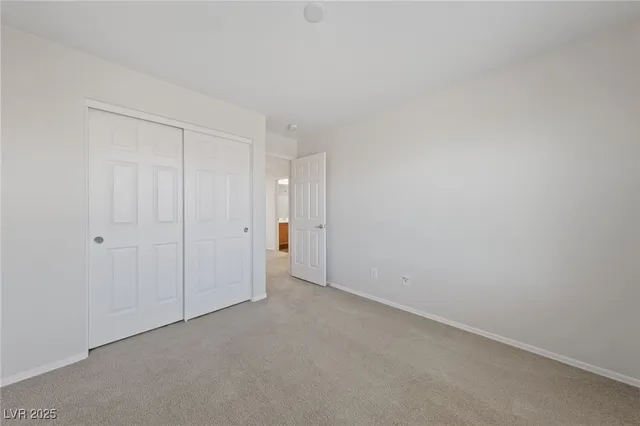 $2,195 | 10247 Blue Water Peak Avenue, Las Vegas, NV 89166