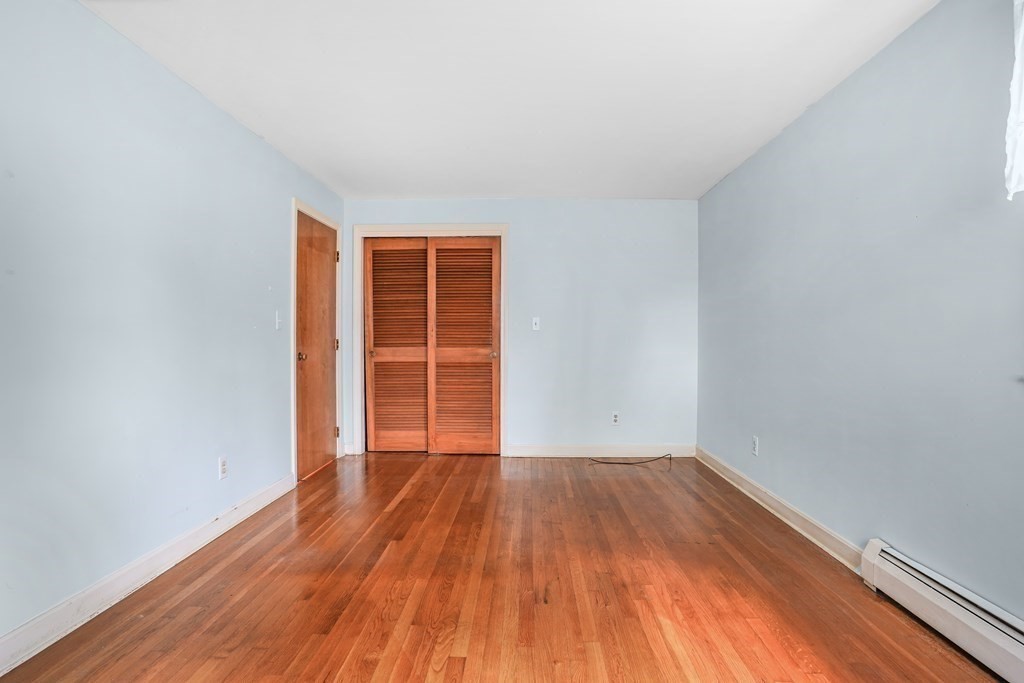 42 Valley Road Somerset, MA 02726 - Photo 14 of 25 Gallery Image 14