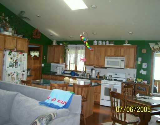 405 A Sun Mine Road Sarver, PA 16055 - Photo 5 of 8 Kitchen.