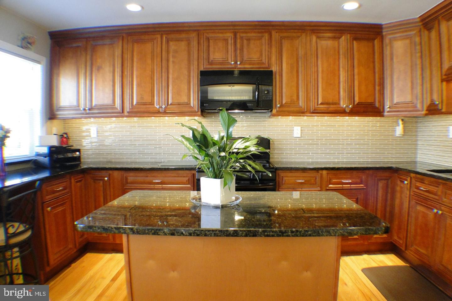 12740 Kenny Road Philadelphia, PA 19154 - Photo 13 of 31