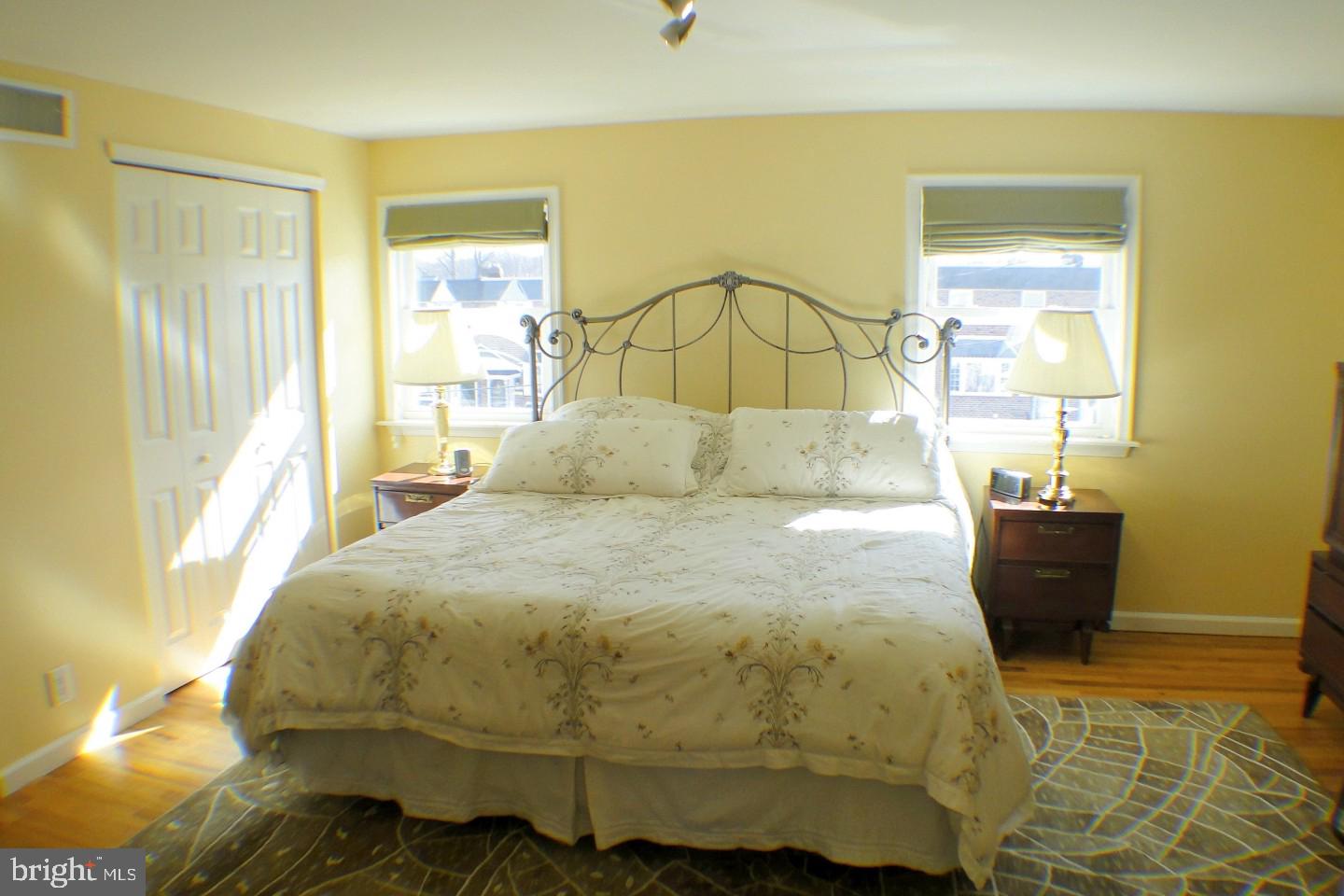 12740 Kenny Road Philadelphia, PA 19154 - Photo 17 of 31