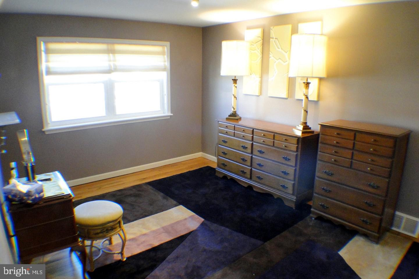 12740 Kenny Road Philadelphia, PA 19154 - Photo 20 of 31