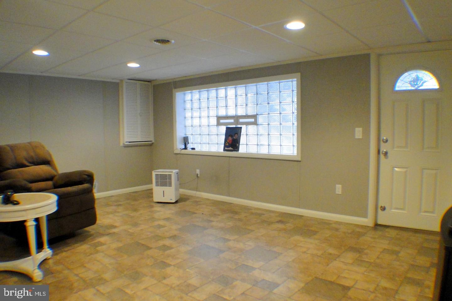 12740 Kenny Road Philadelphia, PA 19154 - Photo 25 of 31
