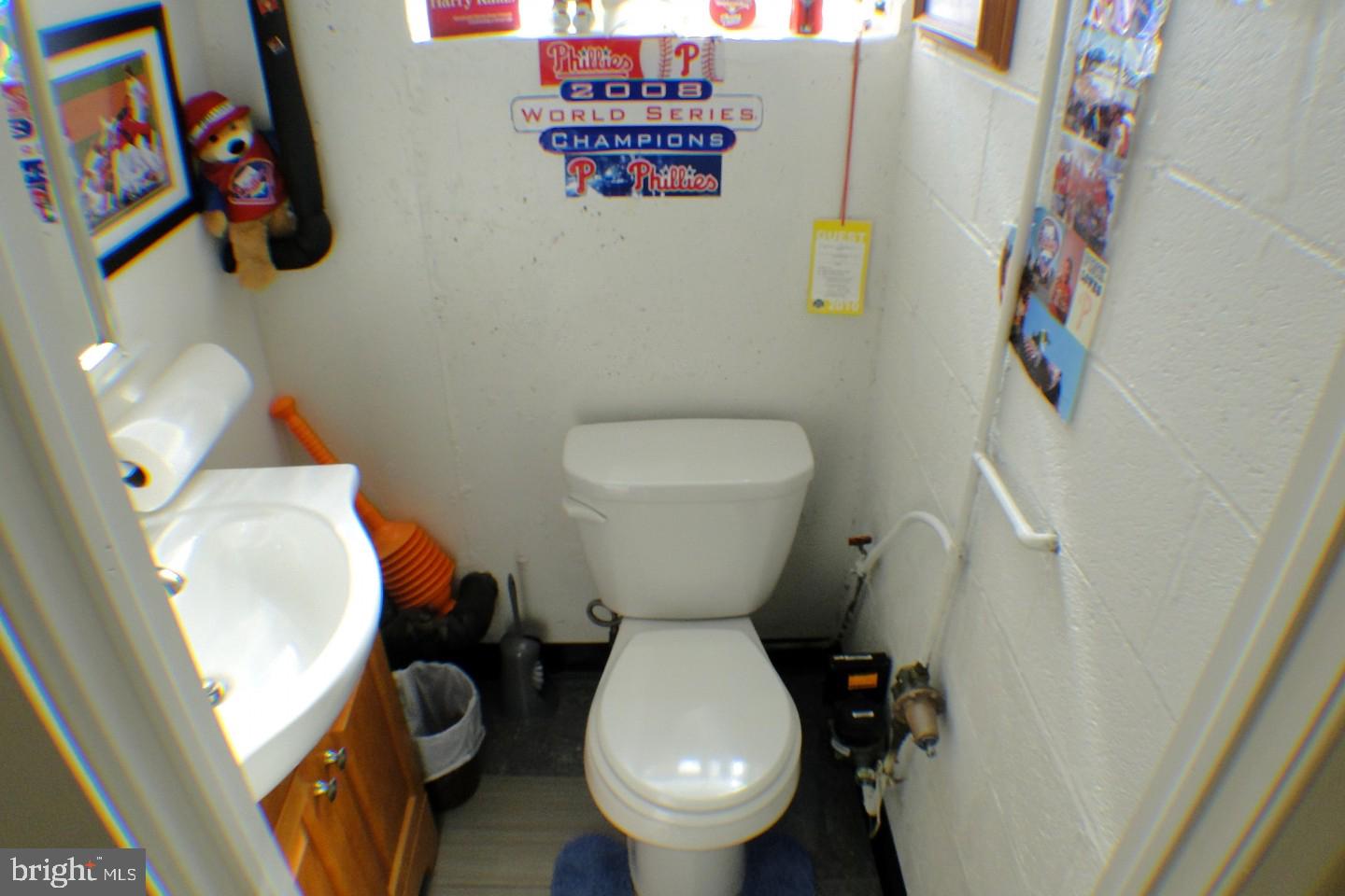 12740 Kenny Road Philadelphia, PA 19154 - Photo 28 of 31