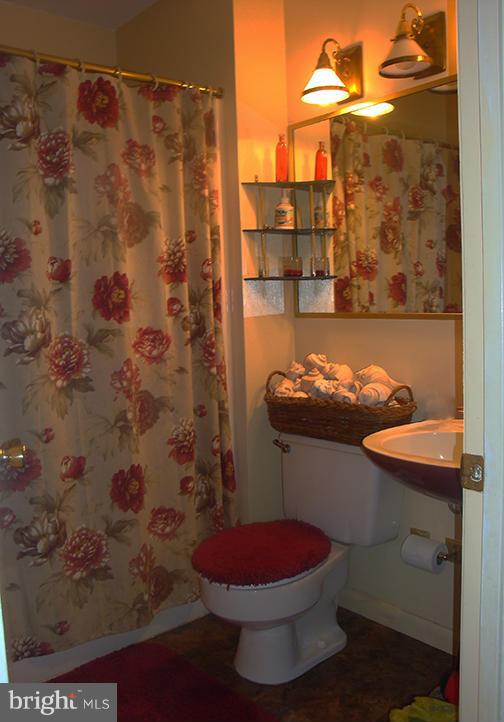 4825 Sweet Air Road Baldwin, MD 21013 - Photo 8 of 9 Bath