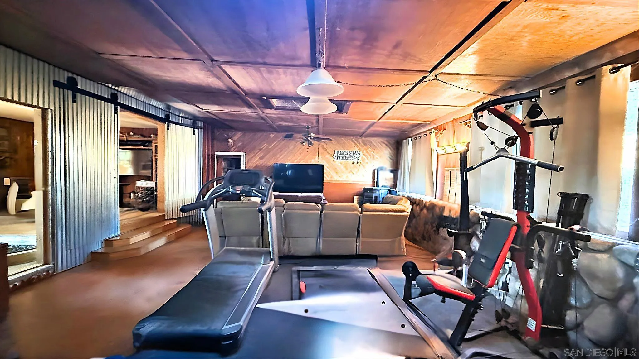 11041 Summit Avenue Santee, CA 92071 - Photo 6 of 7 a view of a room with gym equipment