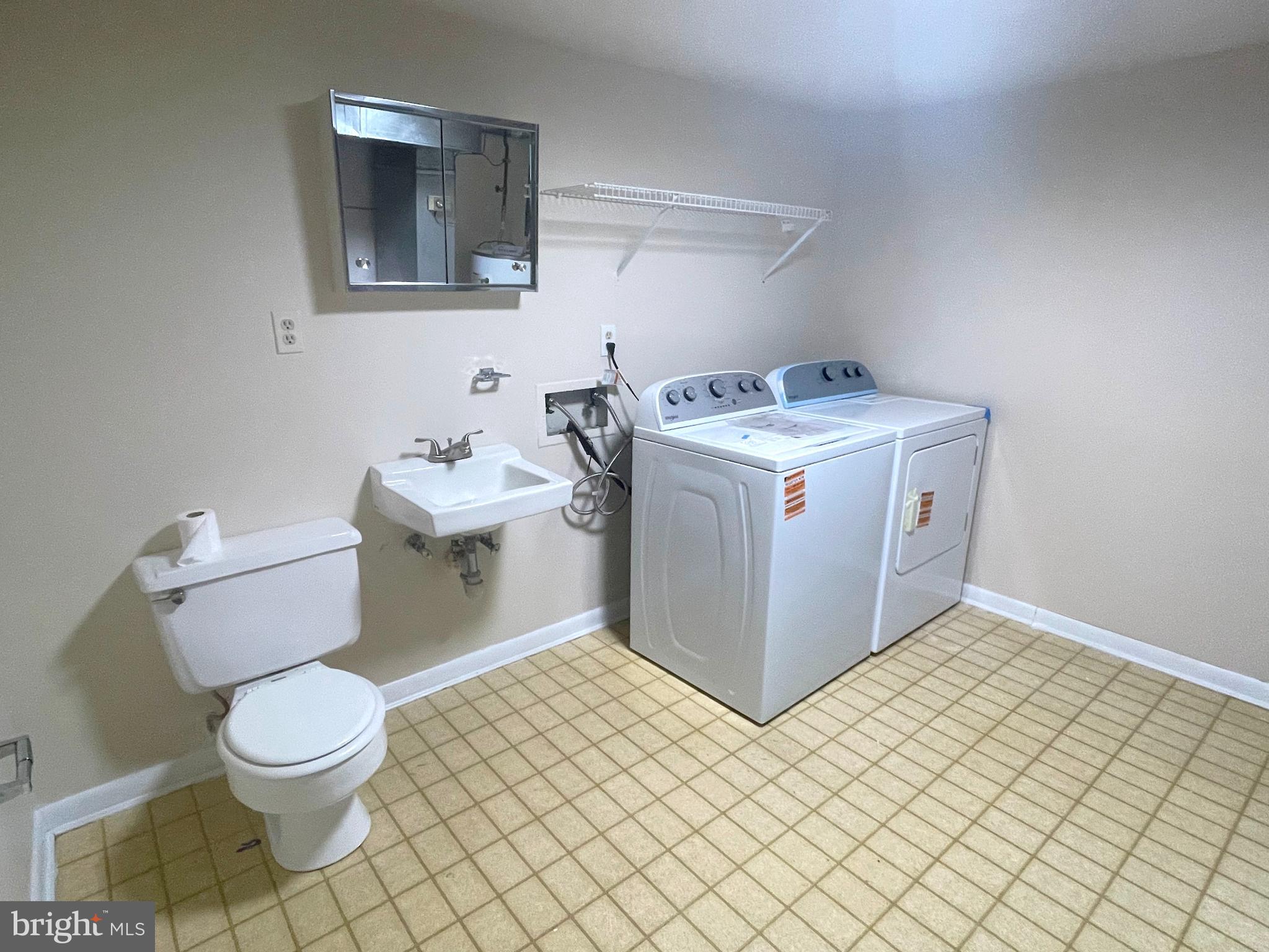 40865 Spring House Lane Leonardtown, MD 20650 - Photo 21 of 33 Half bath/laundry