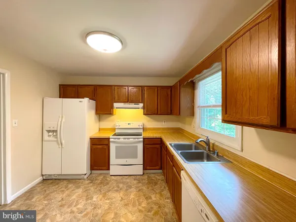 $2,650 | 40865 Spring House Lane, Leonardtown, MD 20650
