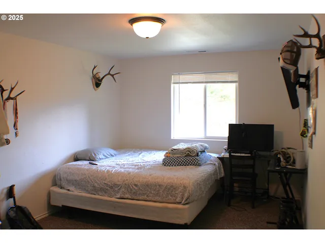 $349,000 | 1357 Ballard Court, Myrtle Creek, OR 97457