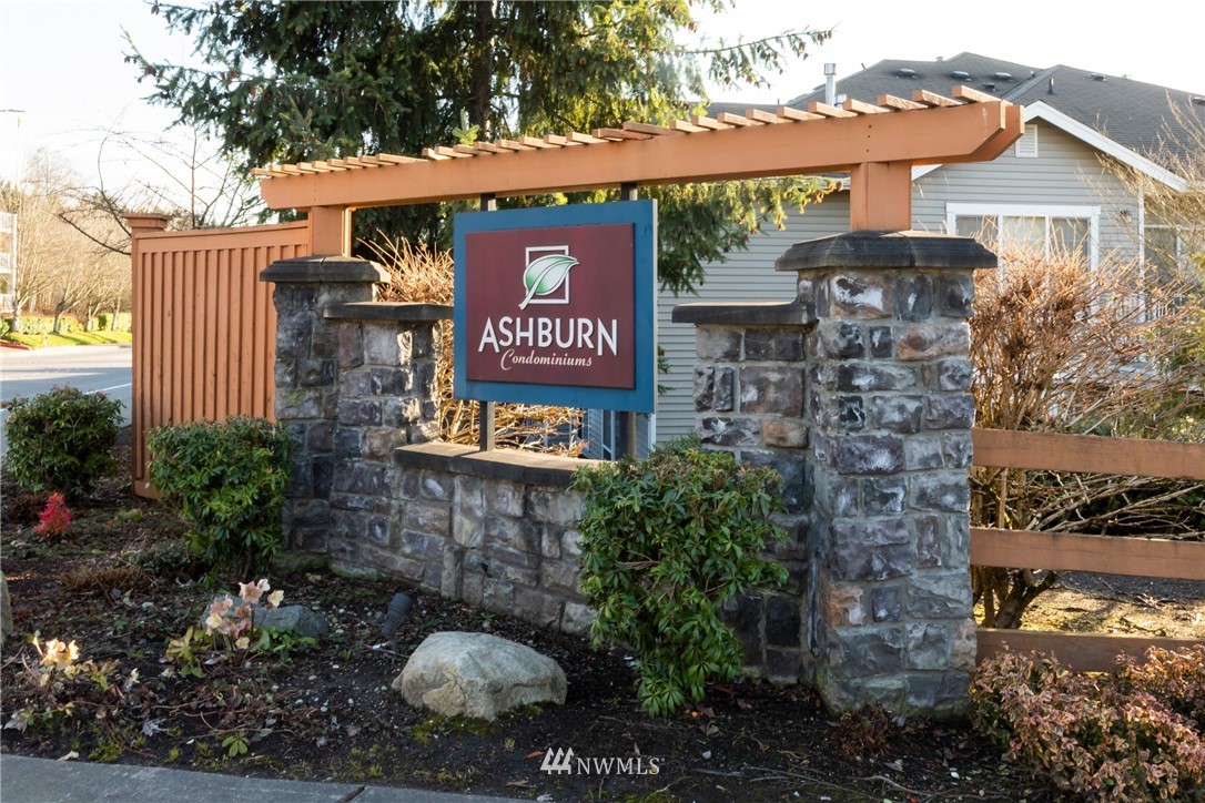 214 South 48th Street, Unit 45B Renton, WA 98055 - Photo 25 of 30 a sign that is on the side of a building