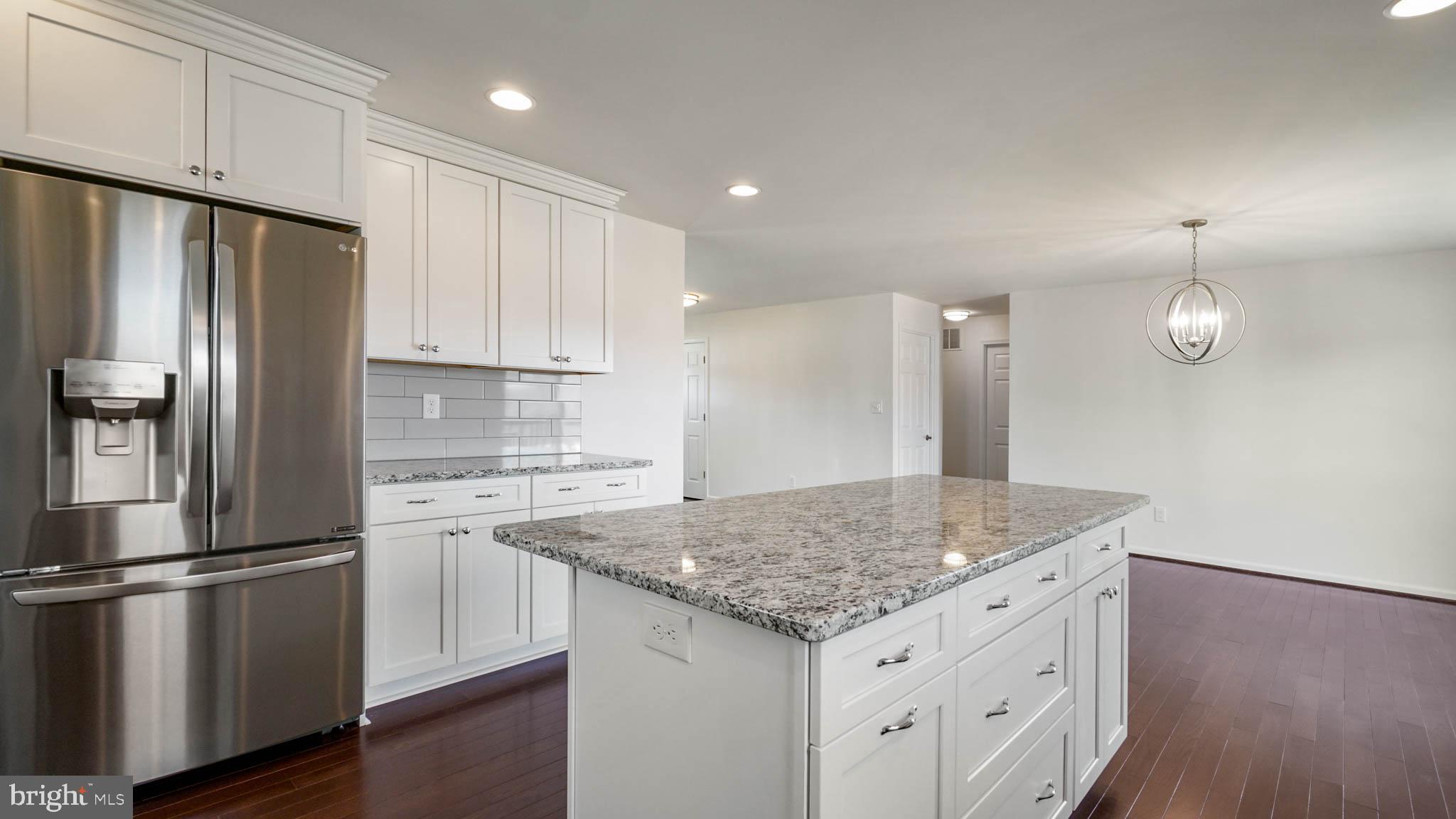 1523 National Road Baltimore, MD 21237 - Photo 3 of 26 LARGE open Gourmet Kitchen