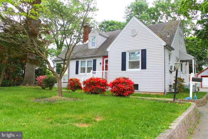32 South Wakefield Road Norristown, PA 19403 - Photo 1 of 33 Gallery Image 1