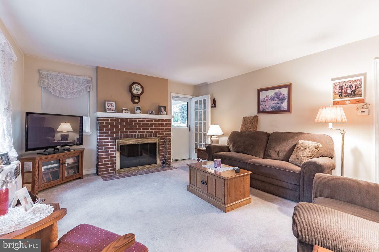 32 South Wakefield Road Norristown, PA 19403 - Photo 11 of 33 Gallery Image 11