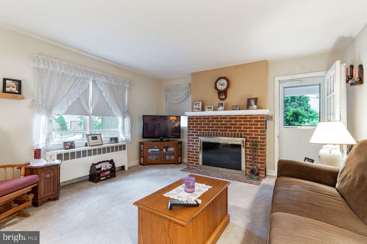 32 South Wakefield Road Norristown, PA 19403 - Photo 14 of 33 Gallery Image 14