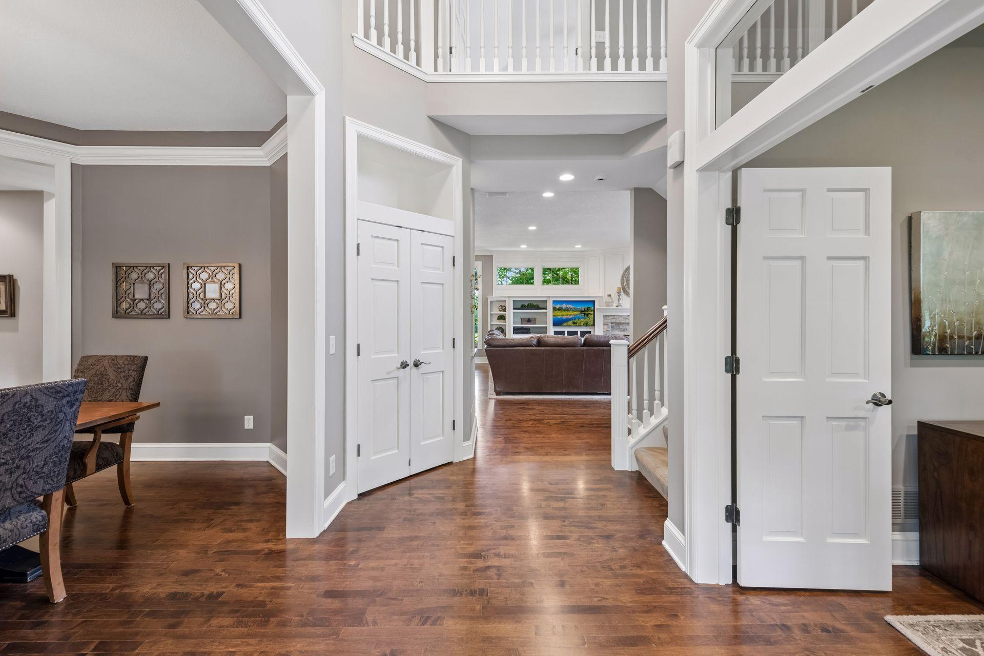 18000 Turtle Point Eden Prairie, MN 55347 - Photo 2 of 41