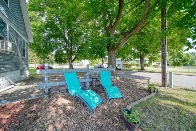 $119,500 | 1717 Carl Breeding Way, Jackson, MI 49203