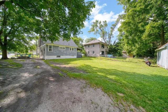 $119,500 | 1717 Carl Breeding Way, Jackson, MI 49203