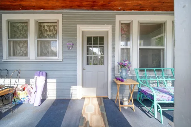 $119,500 | 1717 Carl Breeding Way, Jackson, MI 49203