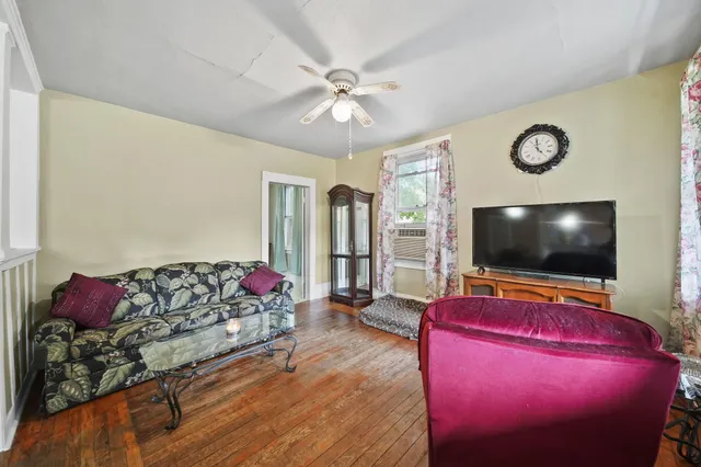 $119,500 | 1717 Carl Breeding Way, Jackson, MI 49203