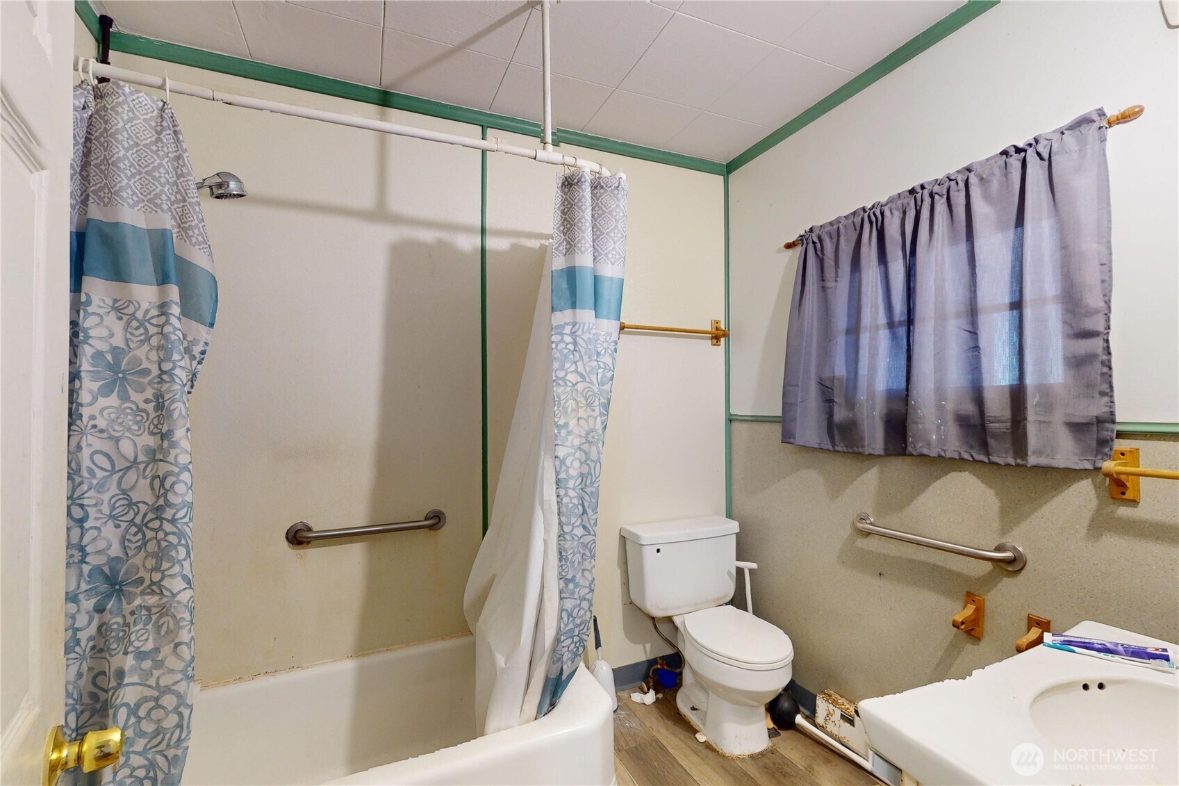 1516 Riddell Street Raymond, WA 98577 - Photo 15 of 29