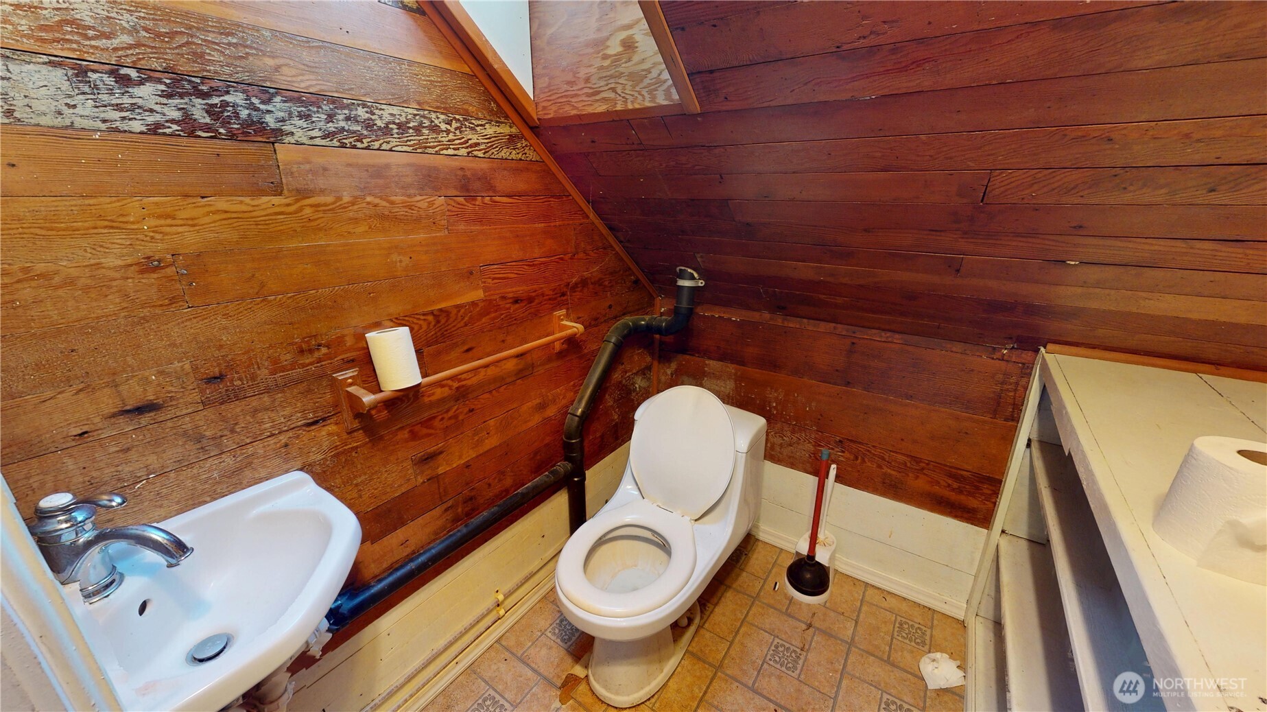 1516 Riddell Street Raymond, WA 98577 - Photo 19 of 29