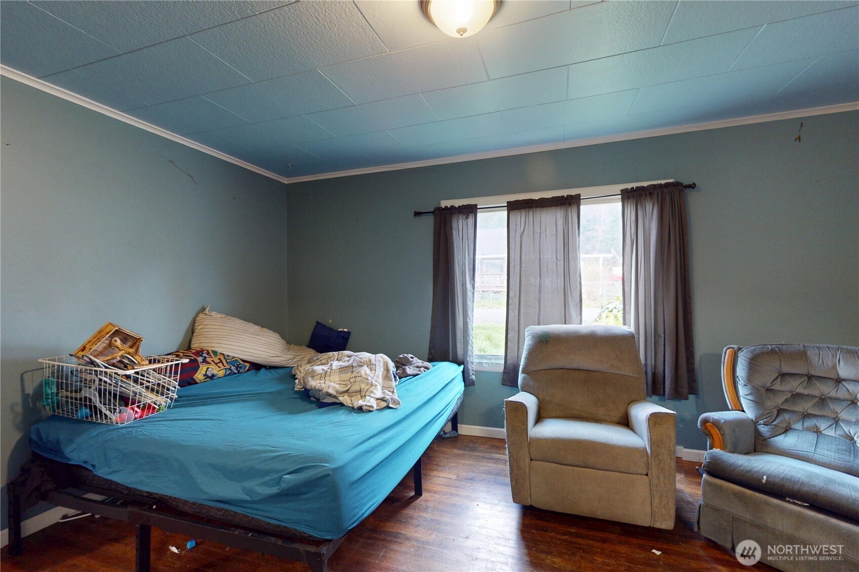 1516 Riddell Street Raymond, WA 98577 - Photo 3 of 29