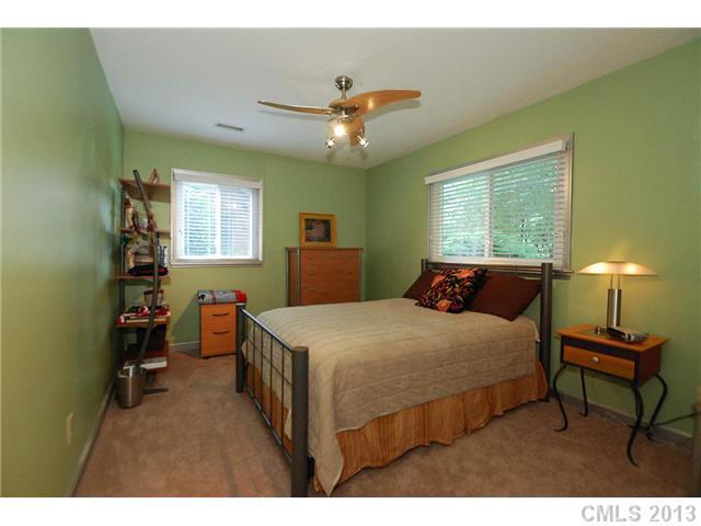 3717 Flowerfield Road Charlotte, NC 28210 - Photo 12 of 16 Gallery Image 12