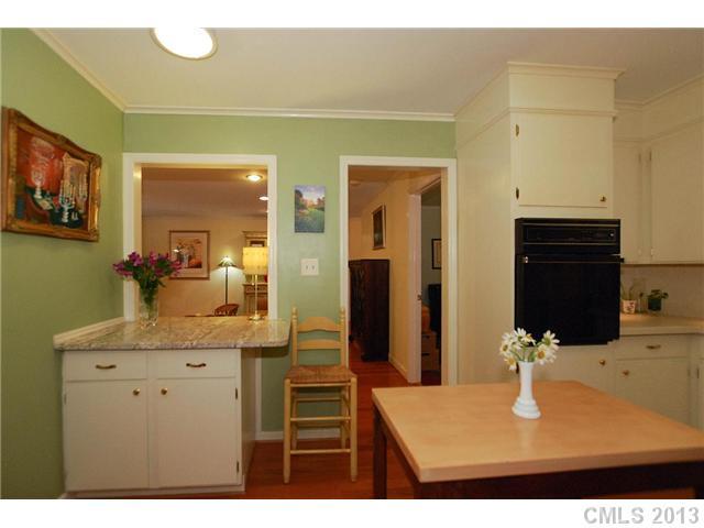 3717 Flowerfield Road Charlotte, NC 28210 - Photo 7 of 16 Gallery Image 7