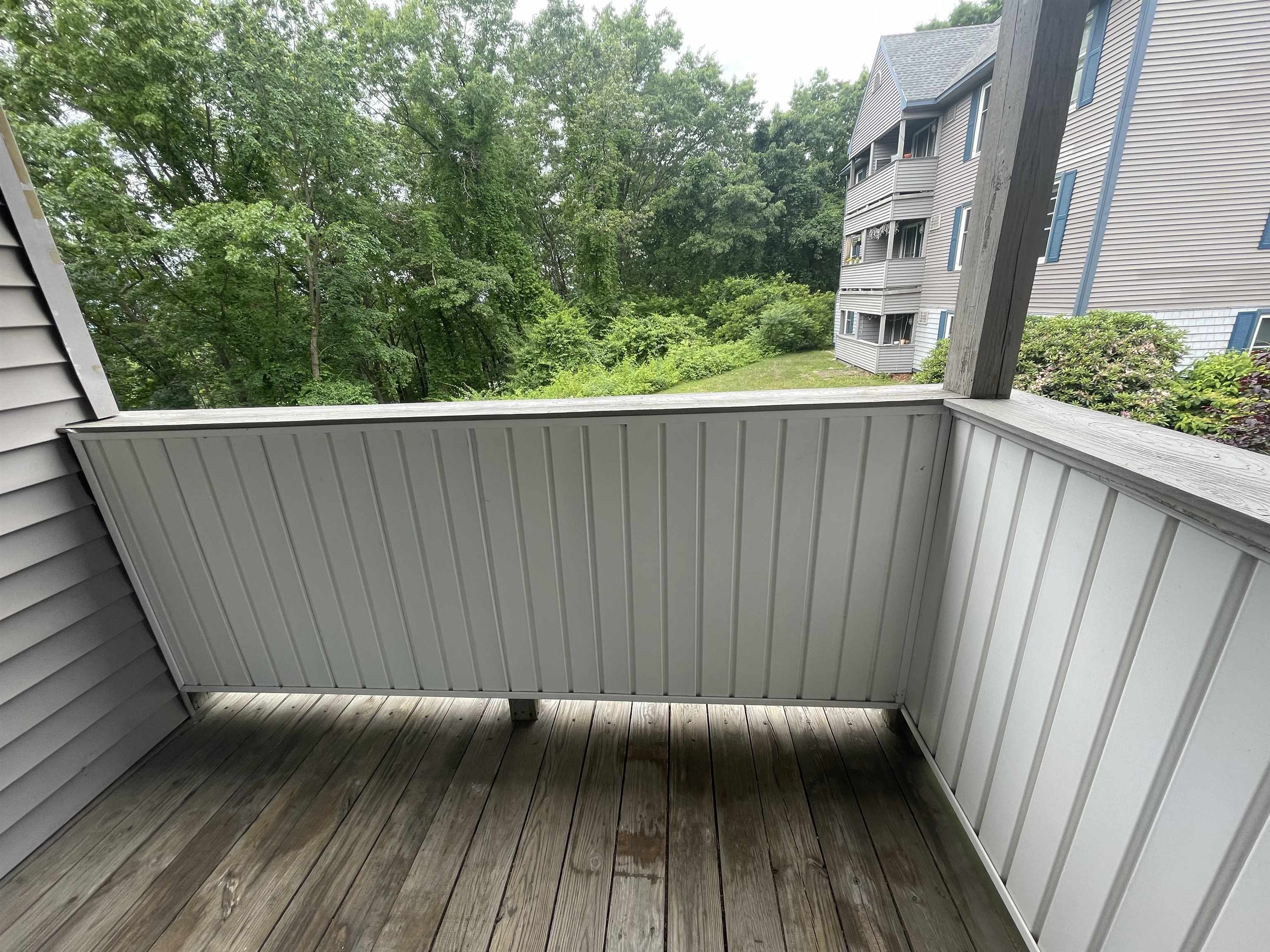 167 Eastern Avenue, Unit 201 Manchester, NH 03104 - Photo 18 of 36