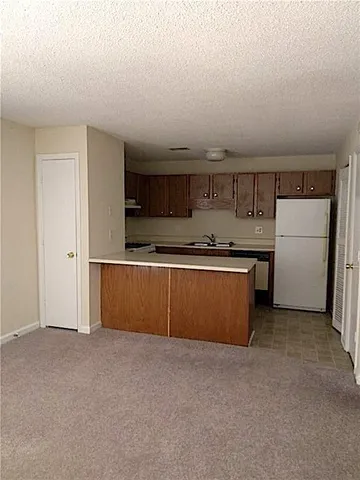 $1,150 | 1600 Oakpoint Drive Southwest, Unit G, Marietta, GA 30008