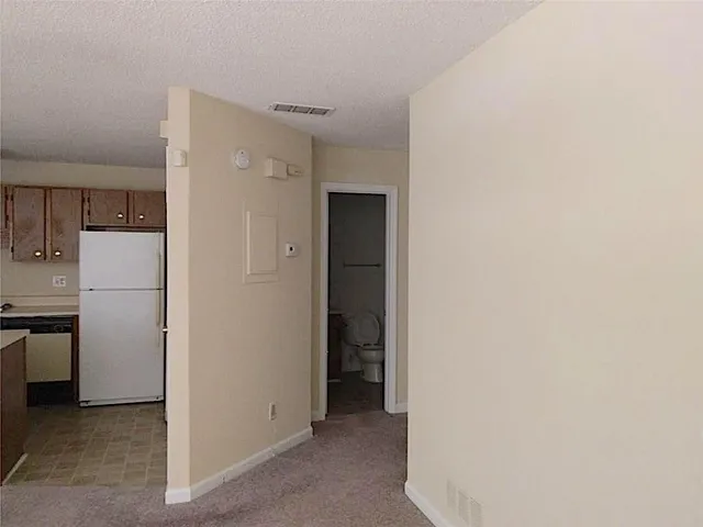 $1,150 | 1600 Oakpoint Drive Southwest, Unit G, Marietta, GA 30008