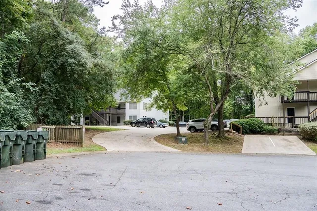 $1,150 | 1600 Oakpoint Drive Southwest, Unit G, Marietta, GA 30008